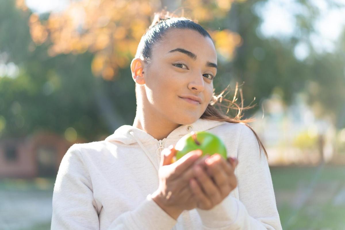 The Rise of Plant-Based Diets: Health and Environmental Benefits